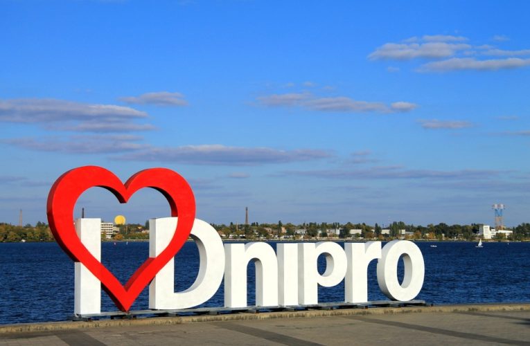 Заместитель мэра: «Мне вот интересно, вам не надоело»