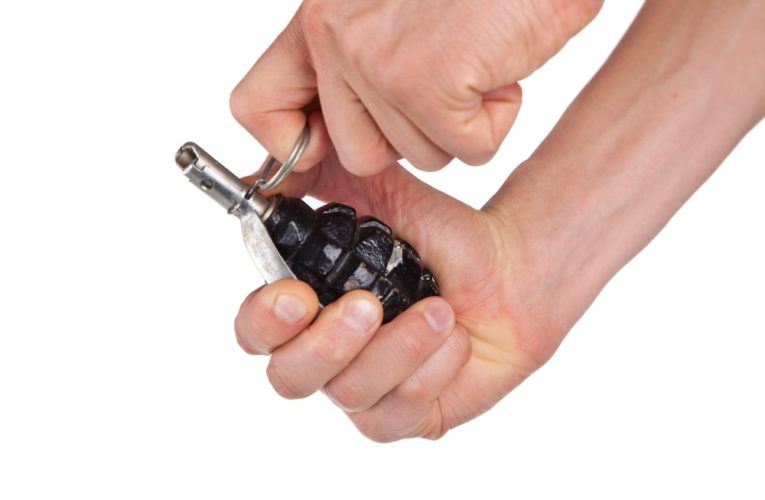 Взрыв на Тополе в Днепре