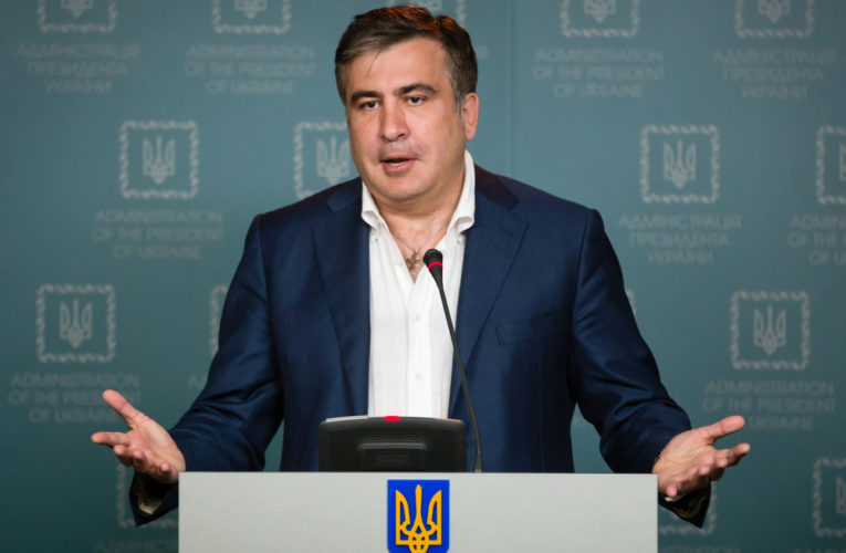 В киевском ресторане на Саакашвили напал неизвестный с заточкой