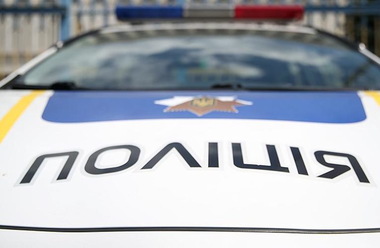 В Днепропетровской области мужчина избил полицейского