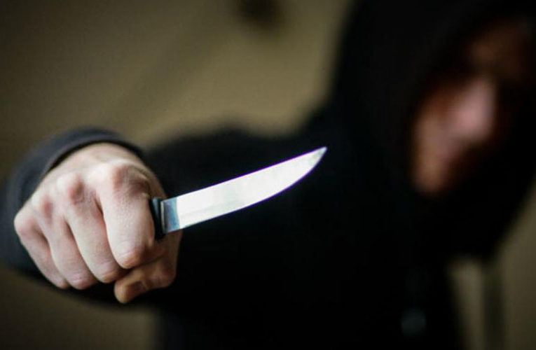 В Днепропетровской области женщину пять раз ударил ножом ее бывший муж