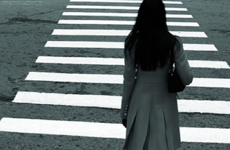 В Днепре грузовик четырежды переехал женщину