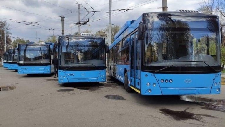В Днепре изменится график движения электротранспорта