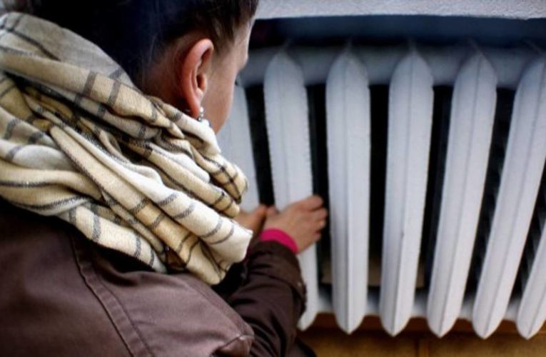 В Днепре в районах «Парус» и «Красный Камень» пропало отопление