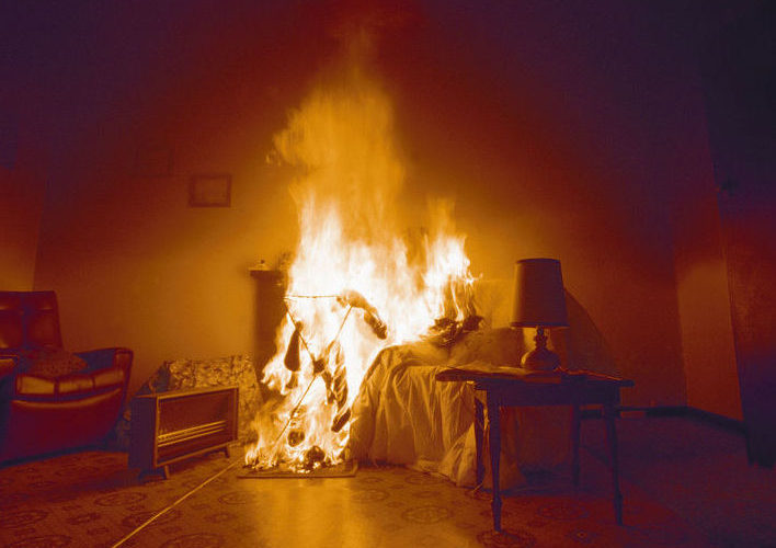 В Днепре мужчина поджег квартиру своей бабушки на проспекте Героев