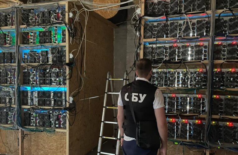 В Днепропетровской области коммунальщики майнили криптовалюту на рабочем месте
