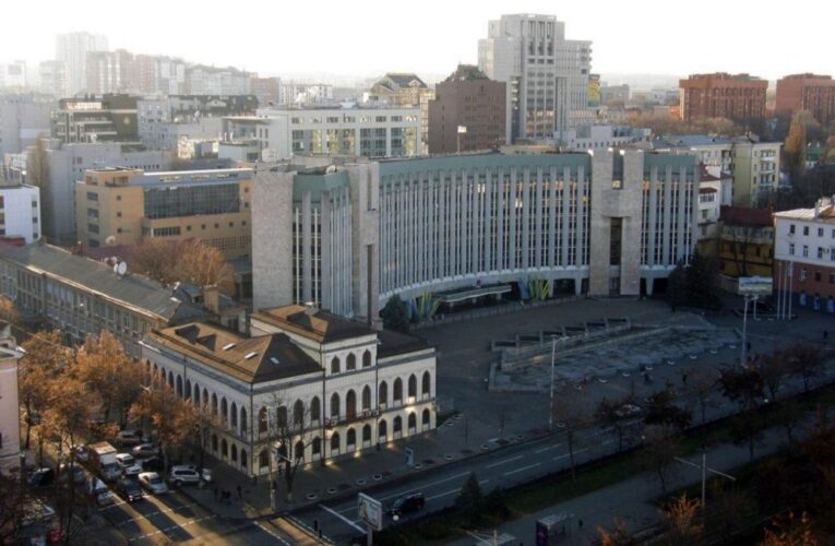 Затраты днепровского областного совета станут самыми большими в Украине