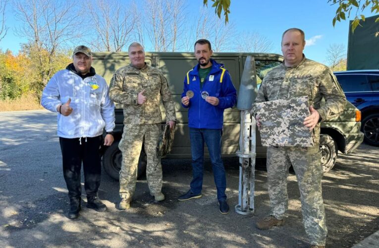 Місія — рятувати життя: БФ «Надія» реалізував 180-у гуманітарну допомогу на лінію фронту з апаратами для непрямого масажу серця Easy Pulse