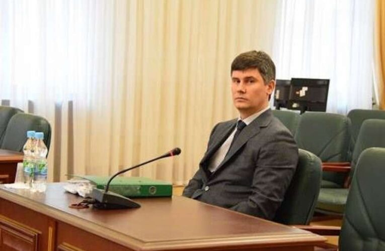 Списаний по ВЛК суддя продовжує «господарювати» у Києві: цікаві деталі